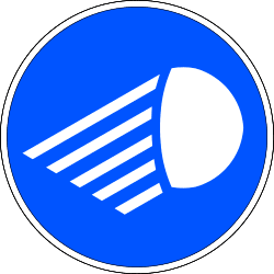Dipped headlights (low beam)
