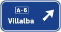 Preseñalización, con cartel lateral, en carretera convencional o carretera multicarril hacia autopista o autovía