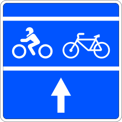 Aufstellfläche für Krafträder oder Fahrräder