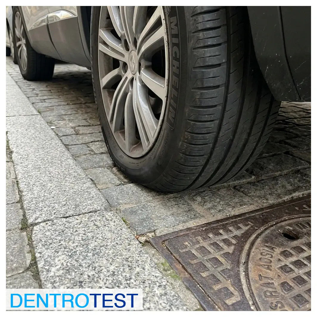 ¿Qué hábito de mantenimiento provoca que los neumáticos se desgasten prematuramente?